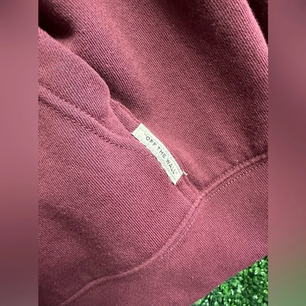 Vans Off The Wall Youth Kids Large Long Sleeve Burgundy Hoodie